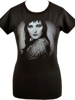 Black women’s t-shirt with high-contrast monochrome portrait of Siouxsie Sioux in gothic styling.