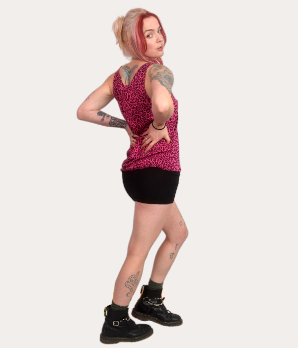 Women's Pink Leopard print Tank Top - Image 2
